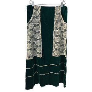 Vintage Women's Holiday Velvet Maxi Skirt Size 1X Green Christmas Lace Pull On
